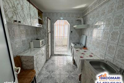 Apartament cu 3 camere în Micro 17 - 2