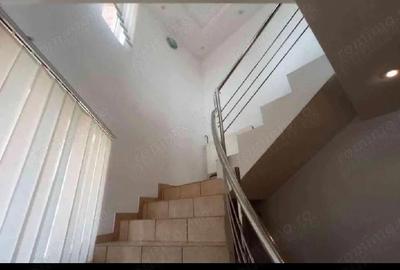 Casă cu 5 camere cu Teren 220 Mp în Mihai Bravu - 5