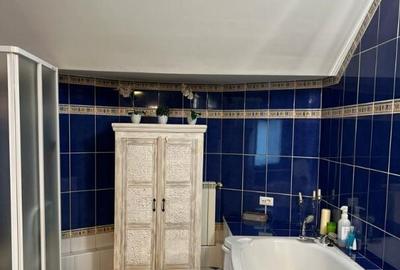 Apartament cu 4 camere semidecomandat în Unirii - 1