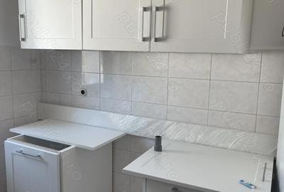 Apartament cu 2 camere decomandat în Poiana - 4