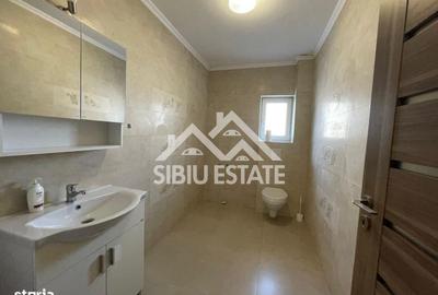 Apartament cu 3 camere în Central - 8