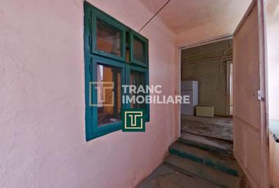 Casă cu 4 camere cu Teren 1440 Mp în Secusigiu - 7