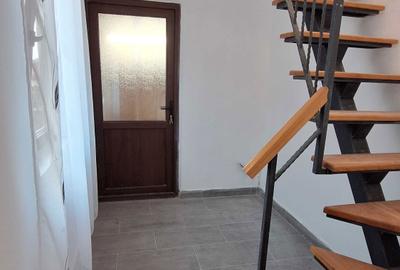 Casă cu 4 camere în Costișa - 10