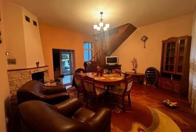 Casă individuală zona Victoriei ,central ,teren 216 mp,se acceptă  si schimb - 2