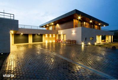 Casă cu 4 camere în Cercu - 9