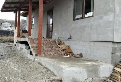 Casă cu 3 camere în Central - 4