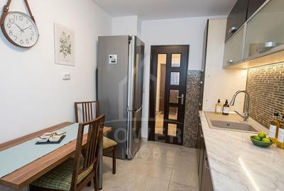 Apartament cu 3 camere decomandat în Turnișor - 3