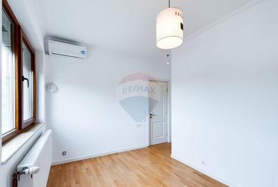 Apartament 4 camere | Sisesti | Curte | - 4