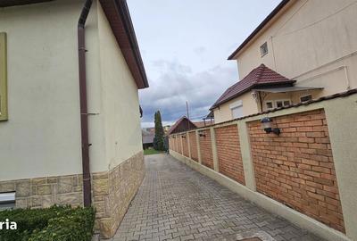 Casă cu 4 camere cu Canalizare în Lazaret - 3