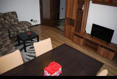 Apartament cu 3 camere decomandat în Tomis Nord - 2