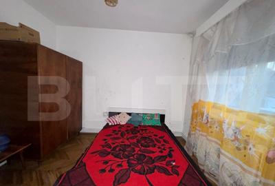 Apartament cu 3 camere decomandat în Minerul