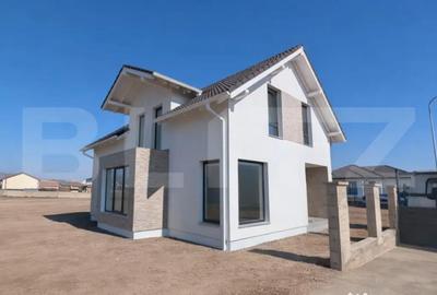 Casă cu 4 camere în Central - 1