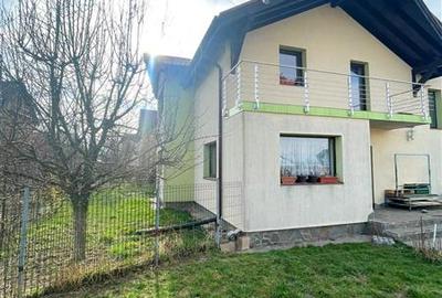 Casă individuală cu 5 camere cu Teren 1100 Mp în Stupini - 1