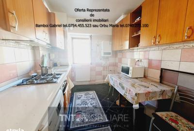 Apartament cu 3 camere decomandat în Dancu - 2