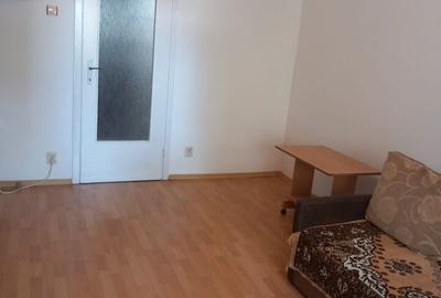 Garsonieră decomandată în Ozana - 6