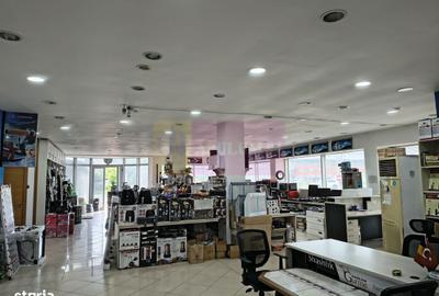 Spațiu comercial, de 300 mp, în Central - 4