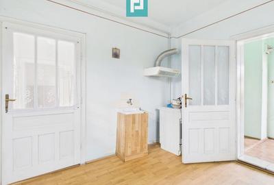 Casă cu teren generos, zonă centrală, Curtici - 3