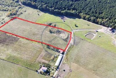 Teren de 1800 mp, în Central - 2