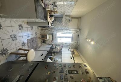 Apartament cu 2 camere decomandat în Vest - 3
