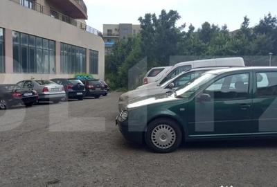 Teren de 471 mp, în Zorilor