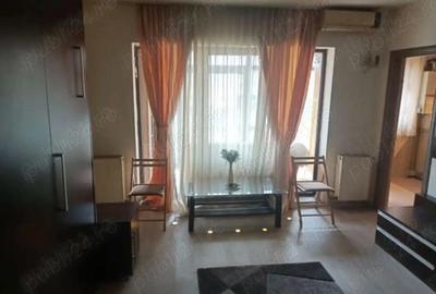 Garsonieră decomandată în Eremia