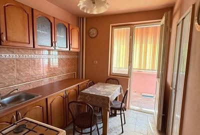 Apartament cu 3 camere decomandat în Girocului - 7