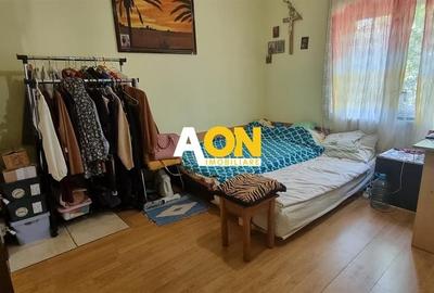 Casă individuală cu 2 camere cu Canalizare în Central - 3