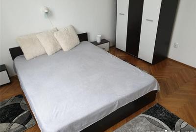 Apartament cu 4 camere decomandat în Aradului - 4