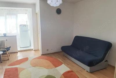 Titan -garsoniera Metrou Costin Georgian - 2