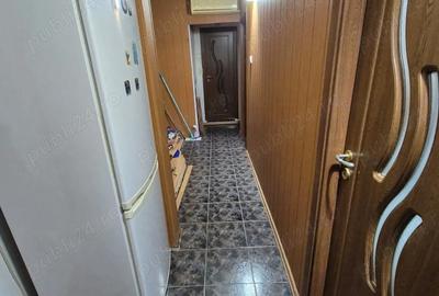 Apartament cu 3 camere decomandat în Dorobanți 1 - 8