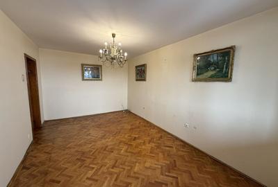 Apartament cu 3 camere decomandat, mobilat în 1 Mai - 2