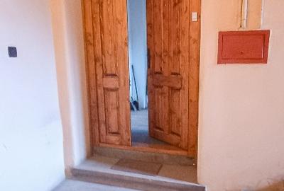 Locuință ultracentrală compusă din două apartamente cu intrări separate - 1