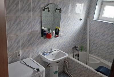 Casă cu 4 camere cu Teren 1700 Mp în Rădoiești - 7
