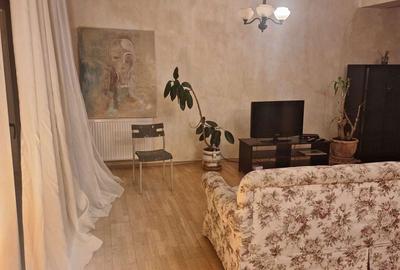 Casă cu 4 camere cu Teren 100 Mp în 1 Decembrie - 5