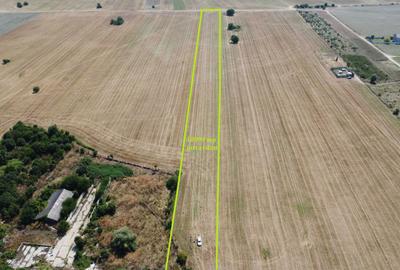 Teren de 10098 mp, în Central - 6