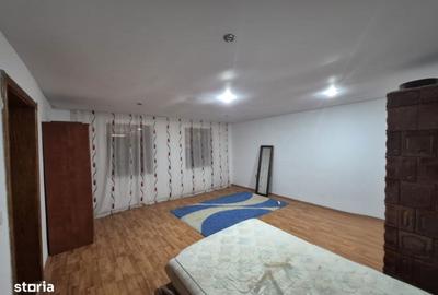 Casă cu 4 camere cu Teren 1933 Mp în Central - 10