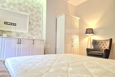 Apartament cu 4 camere decomandat, mobilat în Ultracentral - 2