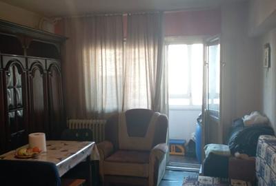 Apartament cu 3 camere decomandat în Central - 2