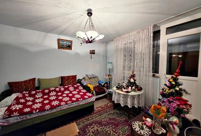 Apartament cu 3 camere decomandat în Titan - 5