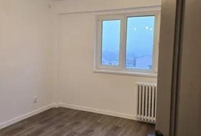 Apartament cu 3 camere decomandat în Titulescu - 4