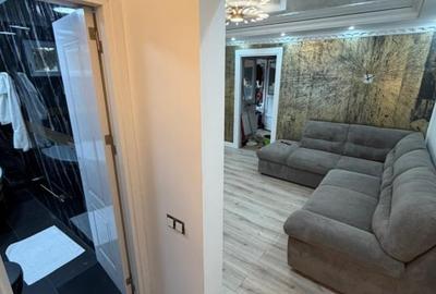 Apartament cu 3 camere semidecomandat în Tomis Nord - 3