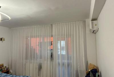 Garsonieră decomandată, mobilată în Vitan - 2