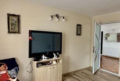 Casă cu 4 camere în Dângești - 14