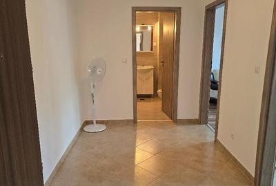 Vand apartament cu 2 camere decomandat in Deva, str. Pietroasa, et. 5 - 9