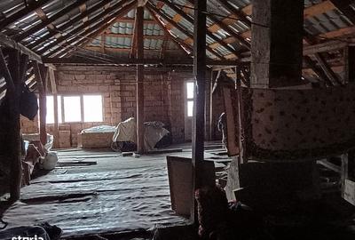 Casă cu 3 camere cu Teren 300 Mp în Central - 8