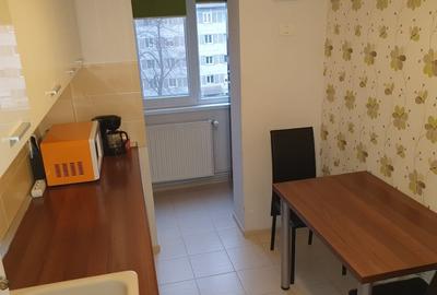 Apartament cu 3 camere decomandat, mobilat în Dacia - 14