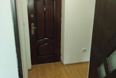 Garsonieră decomandată în Brădești - 1