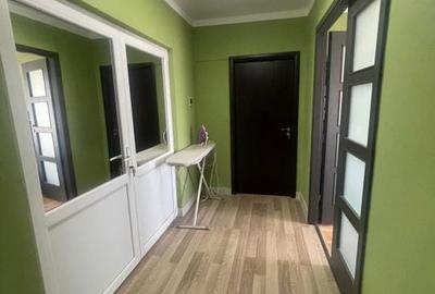 Apartament cu 4 camere în Craiovița Nouă - 11