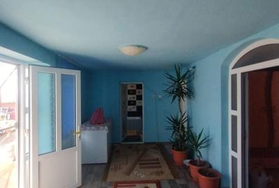 Casă cu 3 camere în Pecineaga - 4