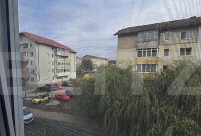 Pucioasa Apartament semidecomandat 2 camere etj 2/4 - 9